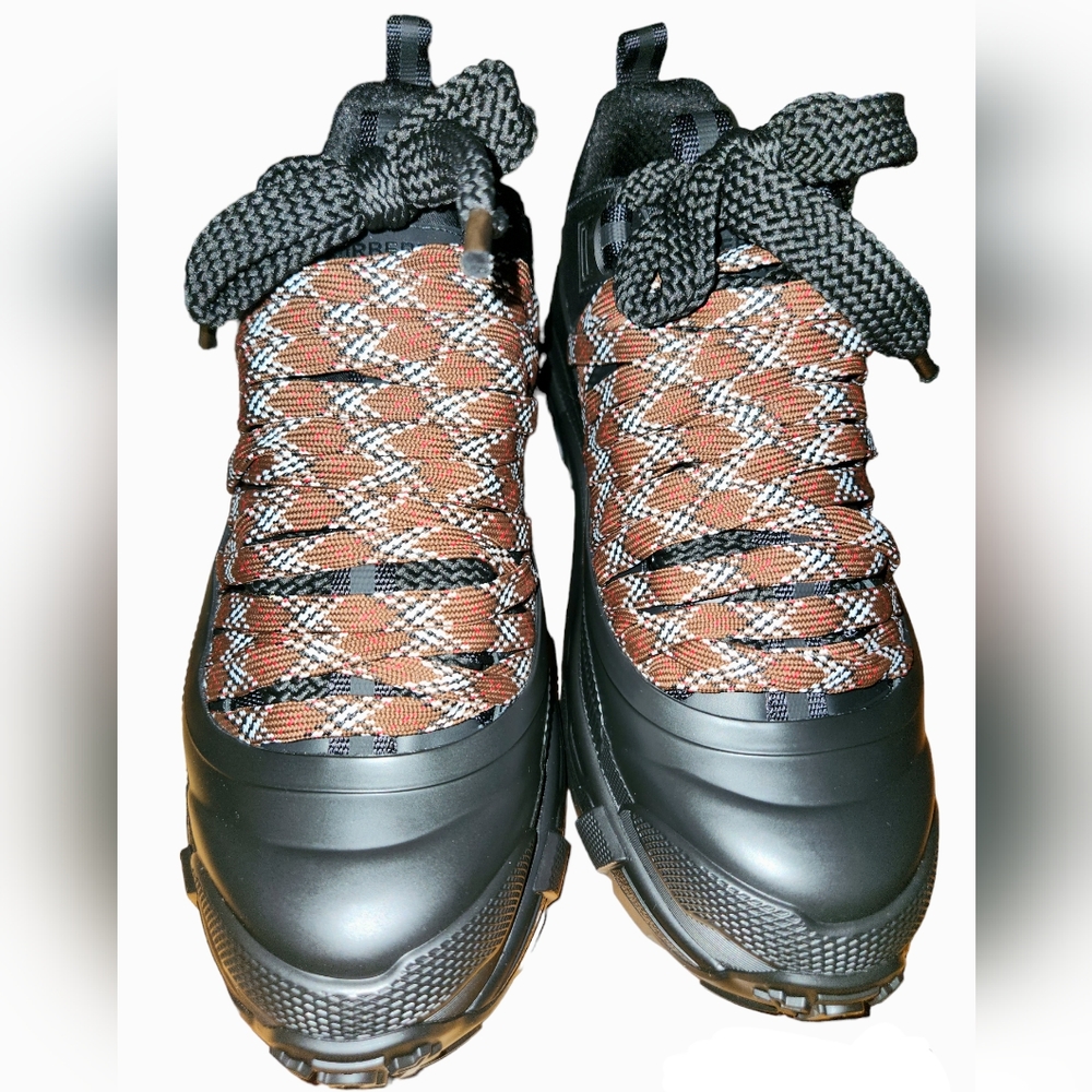 Burberry Men's Sneakers - Picture 3 of 6